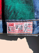 Load image into Gallery viewer, 90's Rifle Rasta Denim Jacket Blue (M)