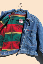 Load image into Gallery viewer, 90's Rifle Rasta Denim Jacket Blue (M)