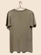 Load image into Gallery viewer, Disney Animal Kingdom T-Shirt Khaki (S)