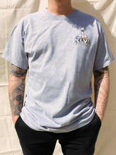 Load image into Gallery viewer, NFL 2013 Super Bowl Ravens 49ers T-Shirt Grey (L)