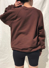Load image into Gallery viewer, Vintage 90's NFL Cleveland Browns Sweater Brown (L)