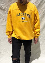 Load image into Gallery viewer, Vintage NFL Green Bay Packers Spellout Sweater Gold (XL)