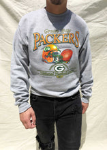 Load image into Gallery viewer, Vintage NFL Green Bay Packers Spellout Image Sweater Grey (XL)