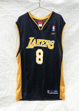 Load image into Gallery viewer, NBA Los Angeles Lakers Kobe Bryant 8 Reebok Jersey Black (L)