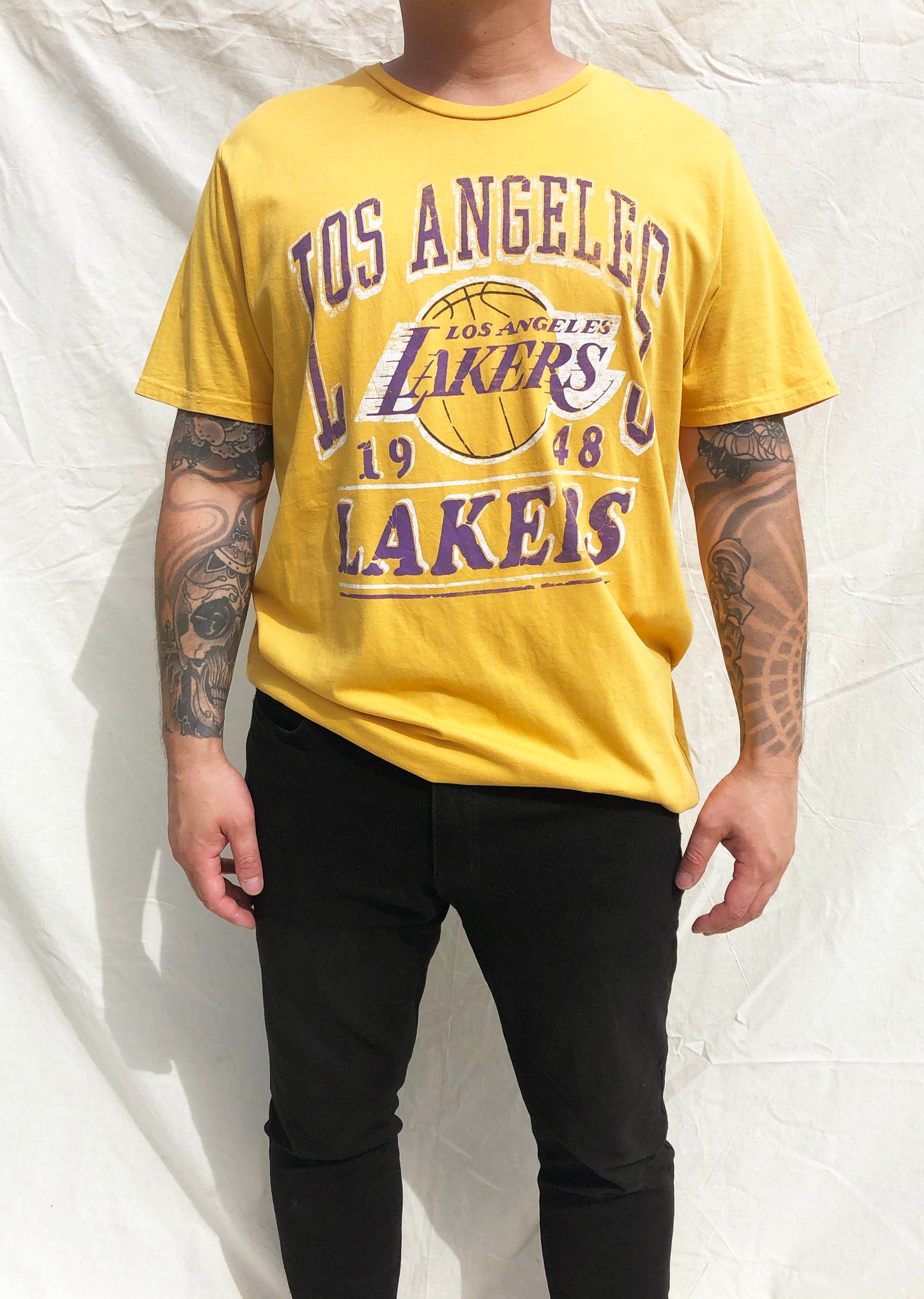 round-neck OLD SCHOOL NBA T SHIRT LAKERS LOS ANGELES