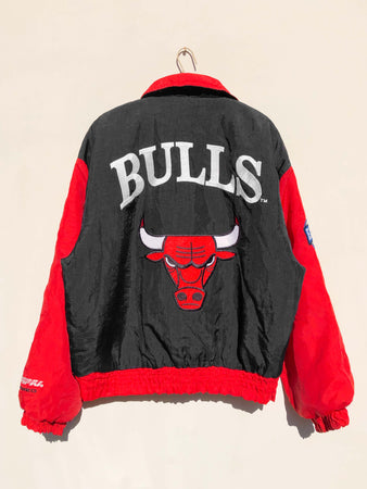 NBA 90's Chicago Bulls Pullover Jacket Red (M)