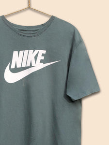 Nike Essential T-Shirt Sage (L)
