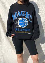 Load image into Gallery viewer, Vintage 90&#39;s Lee Sport NBA Orlando Magic Sweater Black (M)
