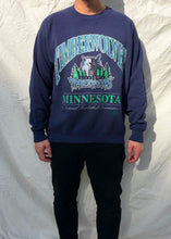 Load image into Gallery viewer, Vintage Lee sport 90&#39;s NBA Minnesota Timberwolves Sweater Navy (L)
