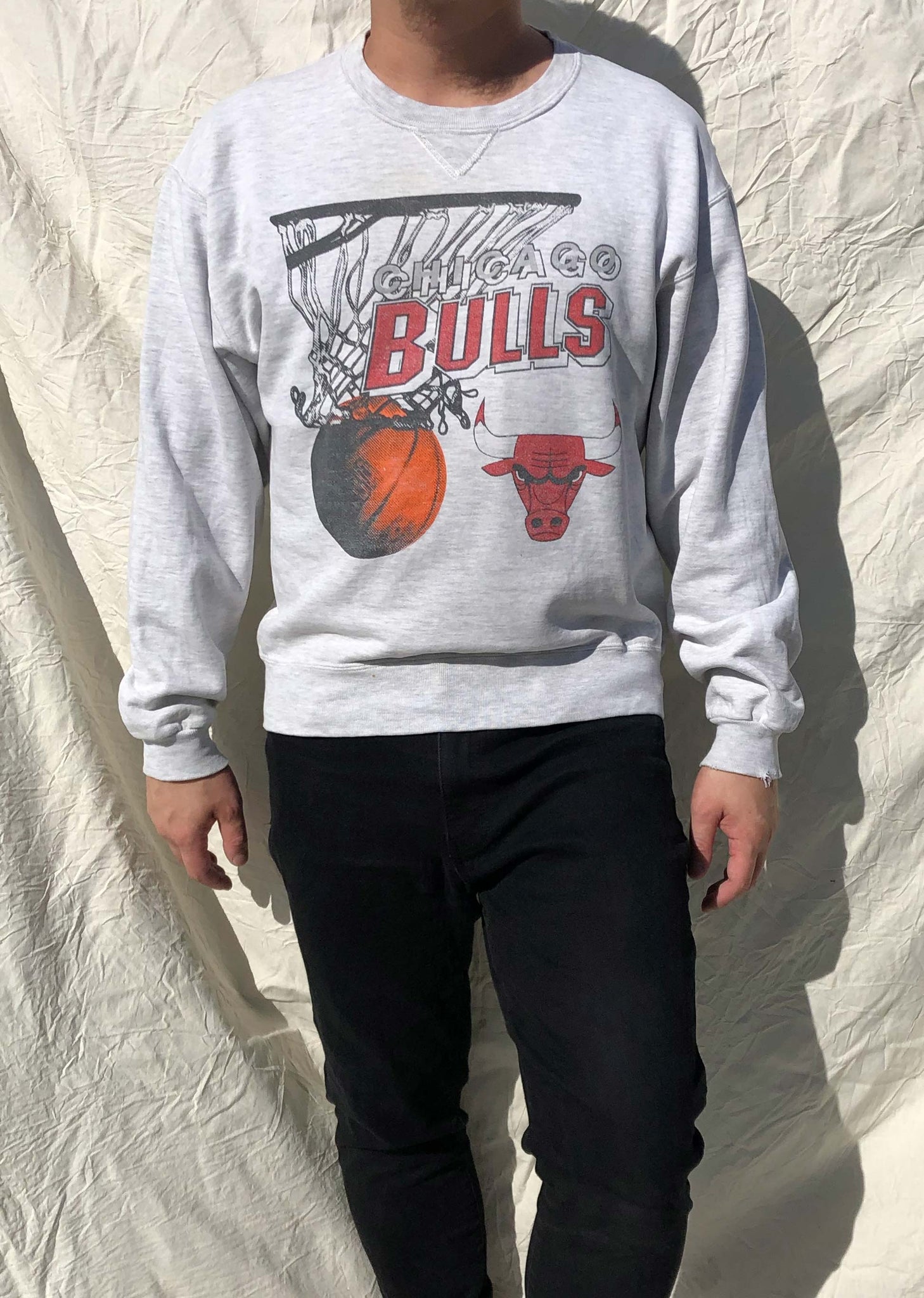 Vintage 90's Russell Athletic NBA Chicago Bulls Sweater Grey (L) – Chop  Suey Official
