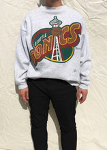 Load image into Gallery viewer, Vintage &#39;94 NBA Logo 7 Seattle Supersonics Sweater Grey (XXL)
