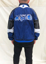 Load image into Gallery viewer, Vintage 90&#39;s NBA Pro Player Orlando Magic Jacket Black/Blue (XL)
